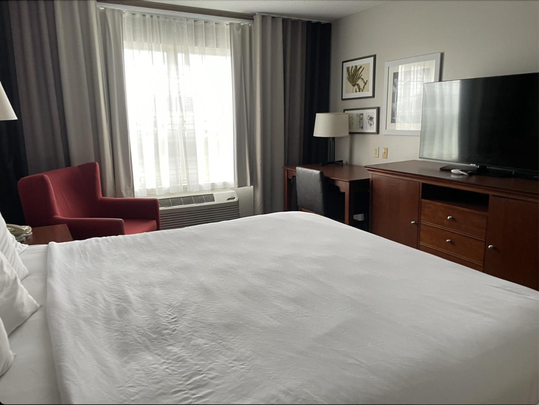 Harmony Inn & Suites Fort Dodge Ngoại thất bức ảnh