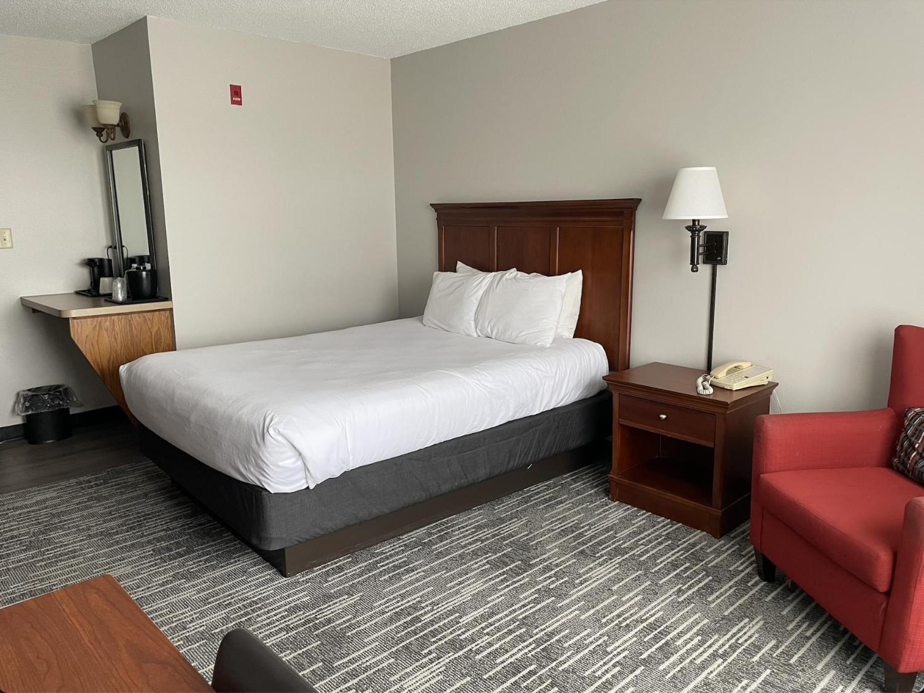 Harmony Inn & Suites Fort Dodge Ngoại thất bức ảnh