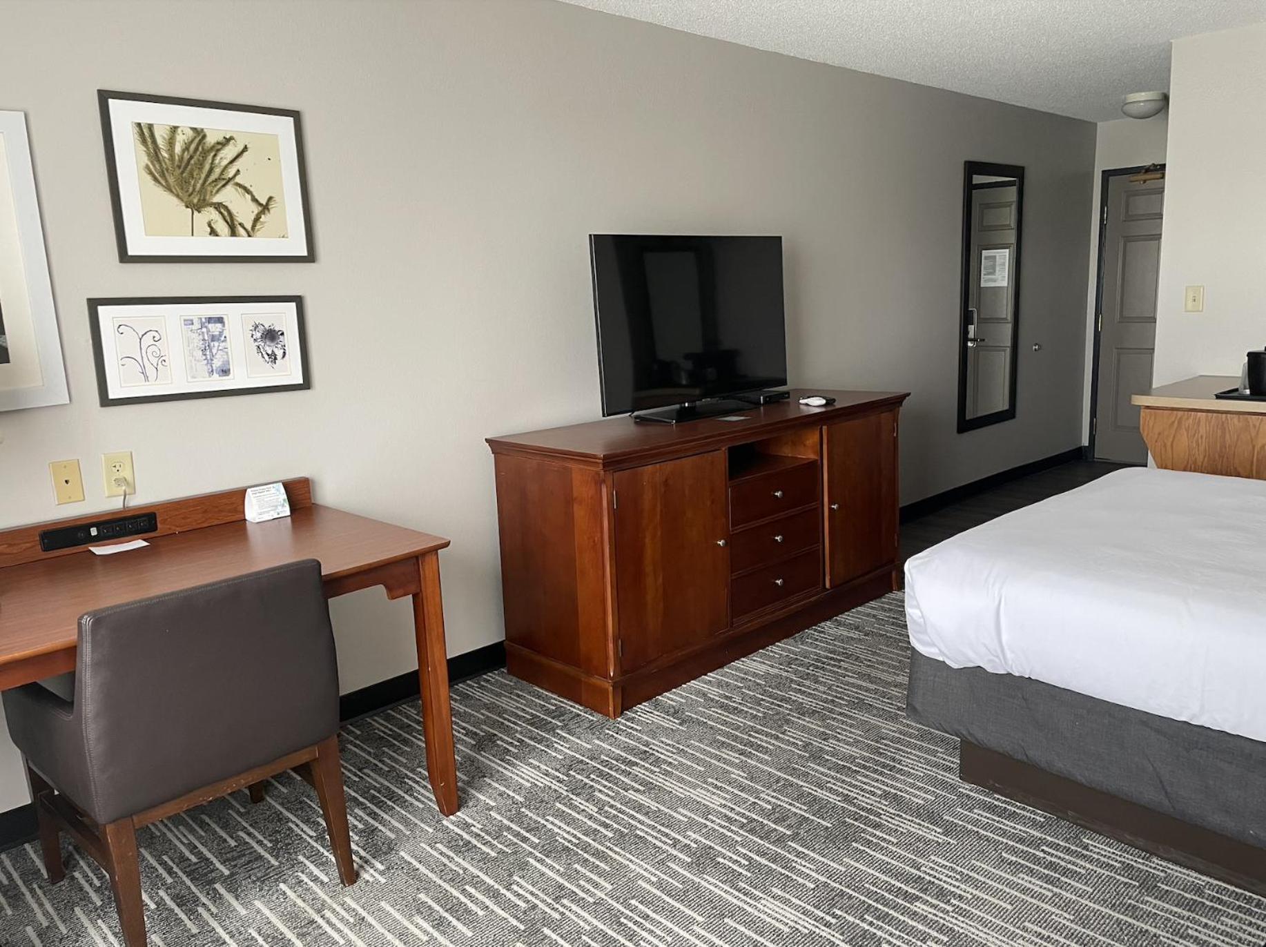 Harmony Inn & Suites Fort Dodge Ngoại thất bức ảnh