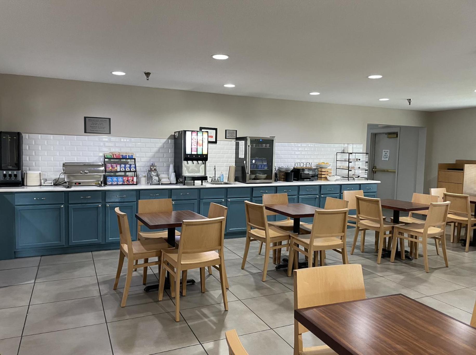 Harmony Inn & Suites Fort Dodge Ngoại thất bức ảnh